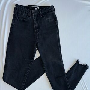 Abercrombie High Rise Black Skinny Jean Size 4